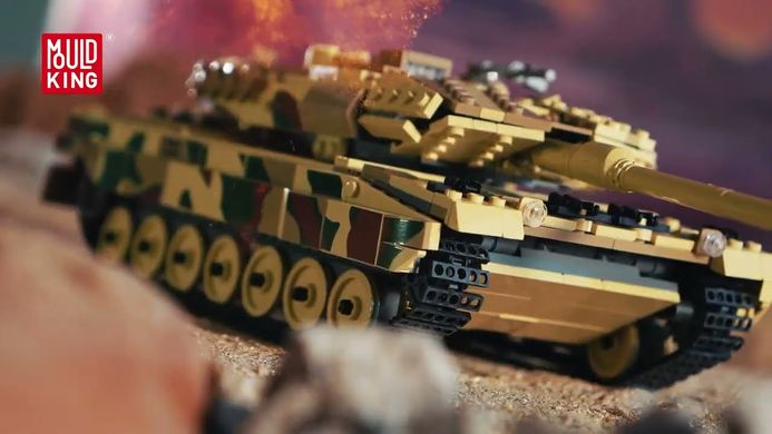 Конструктор Танк Леопард2 Mould King Leopard 2 с двигателем 20020, 1091 шт. 20020 фото